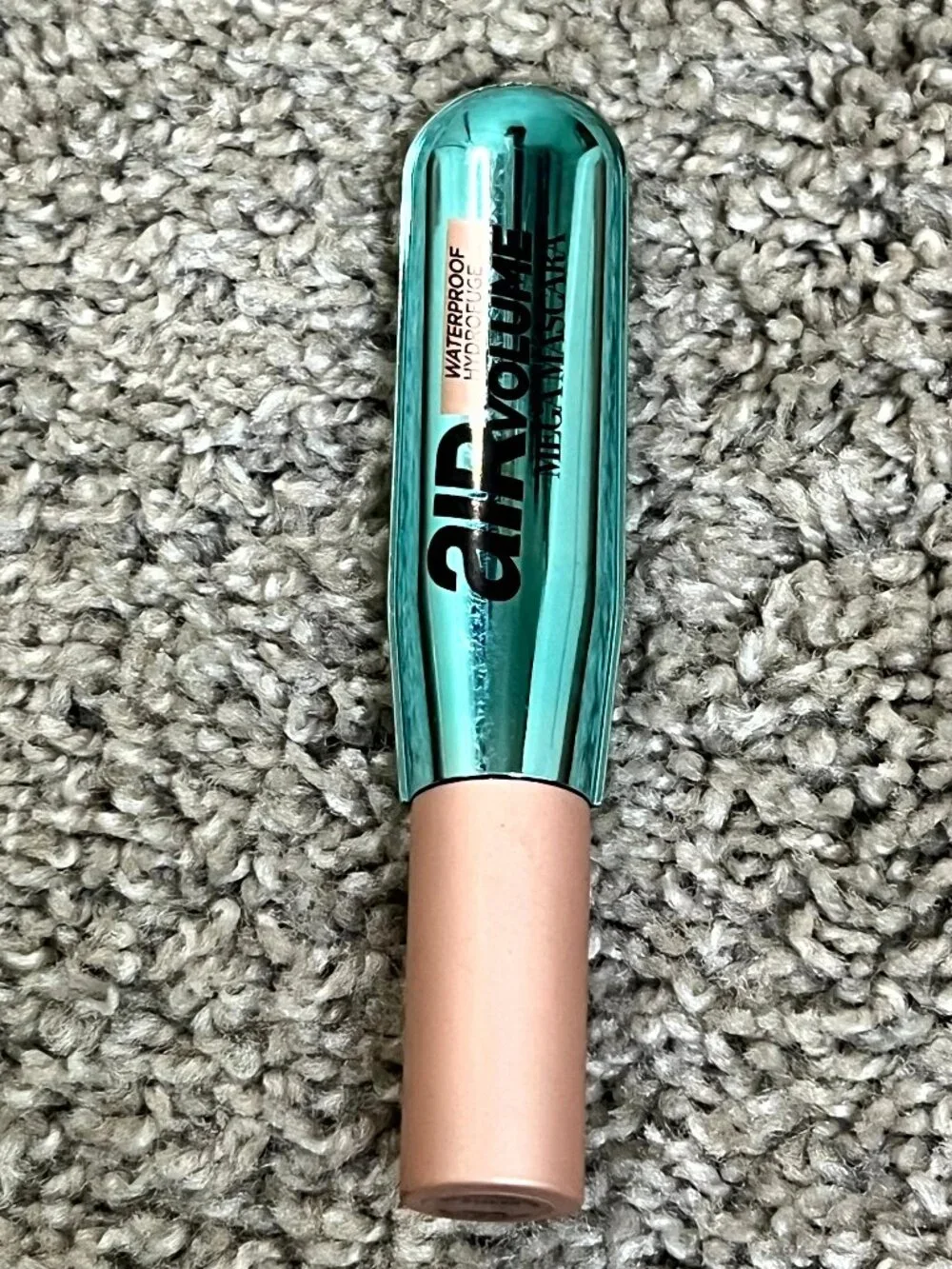 LOreal Paris Air Volume Mega Mascara Lightweight Washable WATERPROOF Black